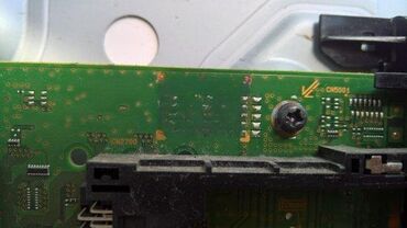 Aksesoari za TV i video: Sony KDL-32EX500 u delovima Main board 1-881-636-23 Power board APS — 4