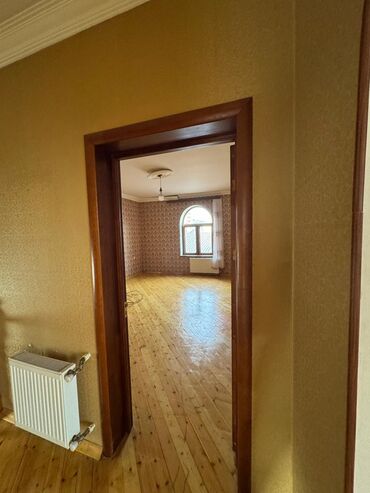 Uzunmüddətli kirayə evlər: 240 kv. m, 7 otaqlı, Kombi, Qaz, İşıq — 10