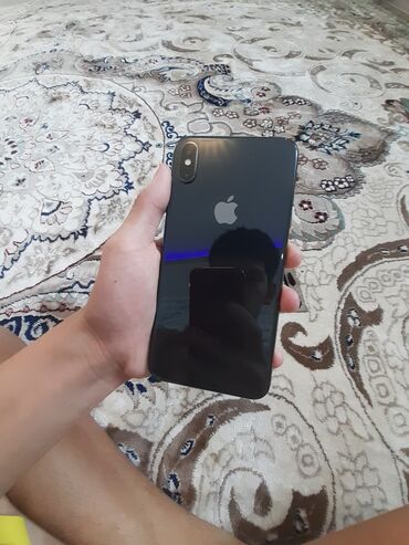 Apple iPhone: IPhone Xs Max, Б/у, 256 ГБ, Черный, 83 %