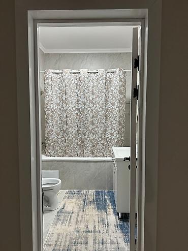 Иссык-Куль 2026: Таунхаус, Коттеджный городок Апорт ЦО Кыргызское взморье, Бостери, Охраняемая территория, Парковка, стоянка — 28