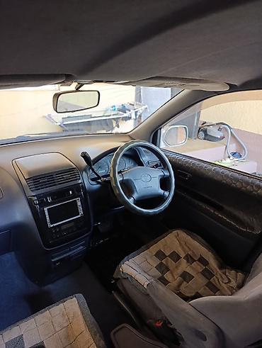 gaia: Toyota Gaia: 2000 г., 2 л, Автомат, Бензин, Минивэн — 8
