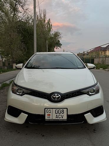 таота сюрф: Toyota Corolla: 2016 г., 1.8 л, Автомат, Бензин — 1