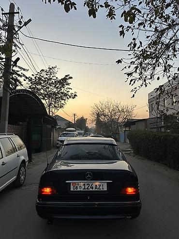 w221 221 в221: Mercedes-Benz W124: 1994 г., 2.2 л, Автомат, Бензин, Седан — 3