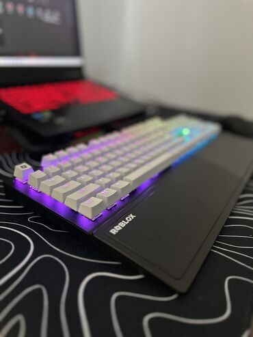 Klaviaturalar: Salam.Razer blackwidow v3 ROBLOX EDİTİON mexaniki green switches lalafo.az -da Klaviaturalar: Salam.Razer blackwidow v3 ROBLOX EDİTİON mexaniki green switches