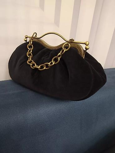 Классические сумки: Продаю бархатный редикюль сумочку, новая, черного цвета размер 30×15 — 17