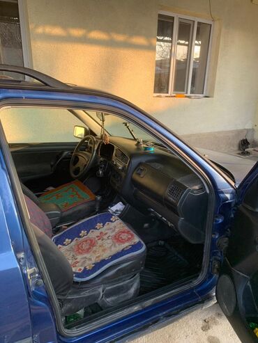 Volkswagen: Volkswagen Golf: 1995 г., 1.8 л, Механика, Бензин, Универсал — 8