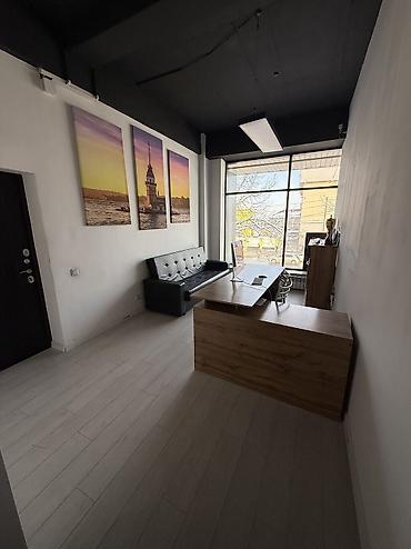 Продажа офисов: Продажа офисов 280 м², С ремонтом, Многоэтажное здание, 2 этаж — 10