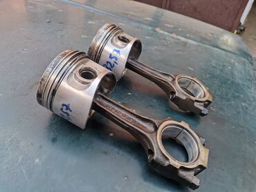 Auto delovi: Klipovi Lada 21213,21214i Niva 82.57mm 2 komada. Polovno, ocuvano — 3