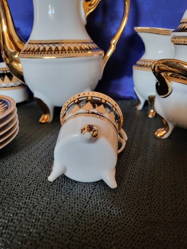 Kuhinjski setovi: Servis vintaz za kafu porcelanski. Servis za kafu,perfektan pozlata — 11