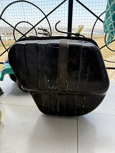 qaz çəni: Avtomobil yanacaq çəni - Material: metal - Rəng: qara - Üst hissədə — 4