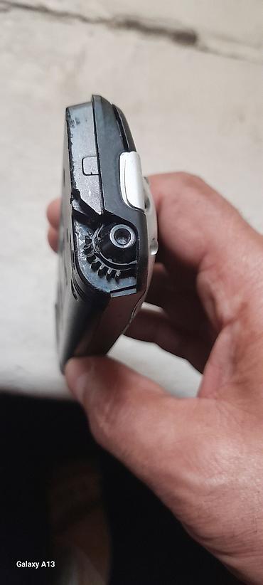 21015 şit: Sony XR-C4600X maqnitofonunun çıxarılan ön paneli - Brend/model: Sony — 7