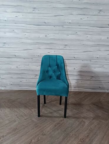 Stolice: 🔹Model stolice - Foteljica dugme
💸Cena 70€ — 7