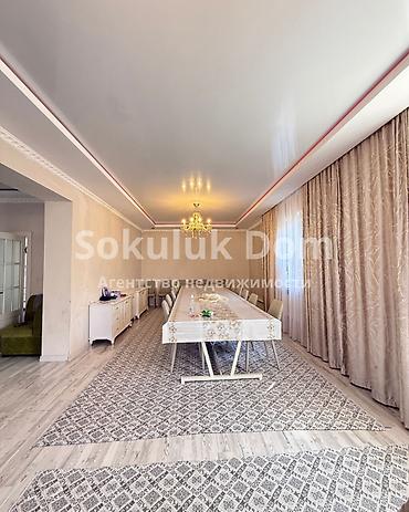 двухуров: 🏠Продается дом в с. Сокулук 🟡Комнаты: 4 🟡Участок: 7 соток 🟡Отопление — 6