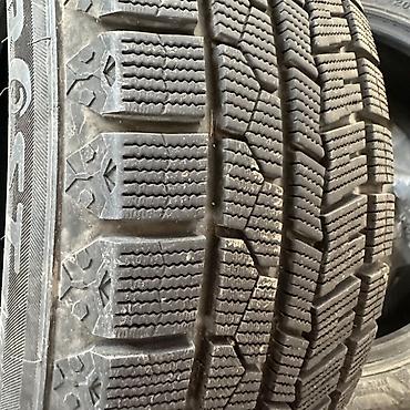 Шины и диски: Зимние шины 205/60 R16, индекс нагрузки 92H (на боковине: 205/60R16 — 3