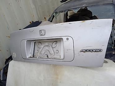 аристо: Крышка багажника Toyota, 2004 г., Б/у, Оригинал — 3