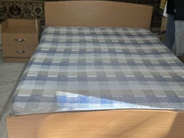 кровать тахта: Эки кишилик керебет, Колдонулган, Without a mattress, узуну - 2000 см