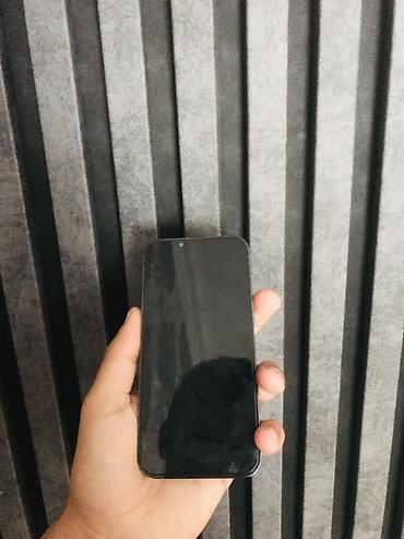 Mobil telefonlar: IPhone 13 Pro, Gümüşü, Face ID — 5
