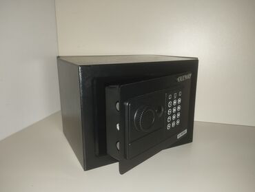 Seyflər: Seyf Kassa: Salam. İlk Öncə Bildirəki Məhsul Dəmirdəndir. Dəyərli — 3