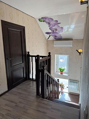 Продажа коттеджей и домов: 4 комнаты, 250 м², 4 соток, Бишкек, Ак-Ордо 3 ж/м — 8