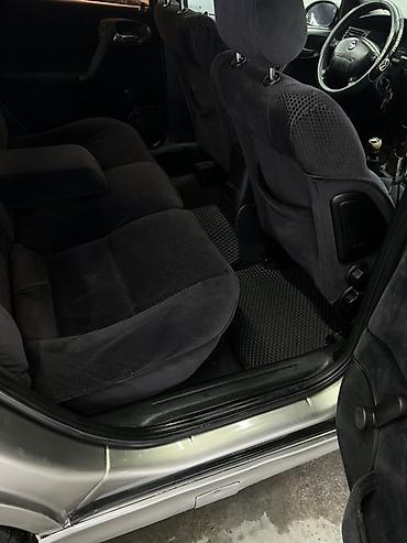 Opel: Opel Vectra: 1999 г., 1.8 л, Механика, Бензин, Седан — 19