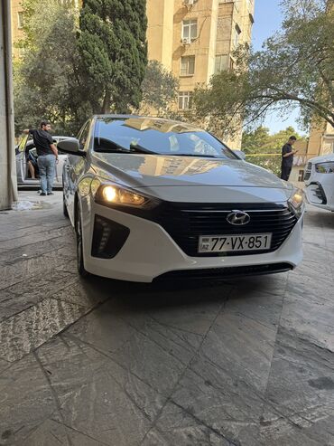 Taksi sürücüləri: Taksi sürücüsü tələb olunur, Nəqliyyat təmin edilir, Gündəlik ödəniş, Təcrübəsiz — 20