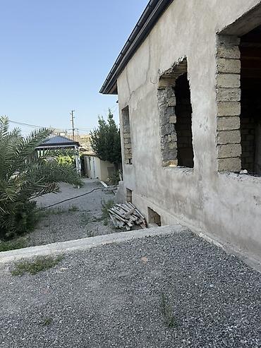 binəqədi centralni: Binəqədi rayonu, Rəsulzadə qəsəbəsində 12 sot həyət evi və torpaq — 8
