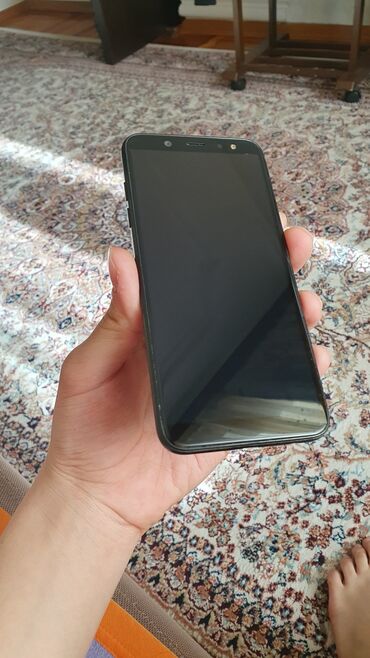 s3 ekran: Samsung Galaxy A6, 32 GB, rəng - Qara, Sensor, Barmaq izi, İki sim kartlı