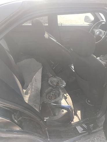 19 disk: BMW E36 sedan – 6 silindrli benzin mühərriki Xüsusiyyətlər: - Kuzov — 10