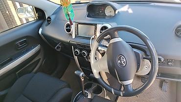 обмен на айфон машина: Toyota Ist: 2003 г., 1.3 л, Автомат, Бензин, Хэтчбэк — 2