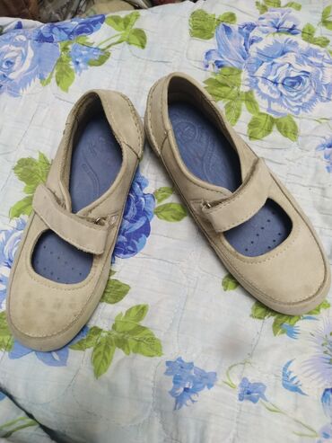 обувь из войлока: Сандали на девочку 34 размер новые кожа