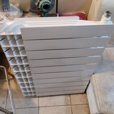 Döşəmə: Seksiyalı Radiator Alüminium