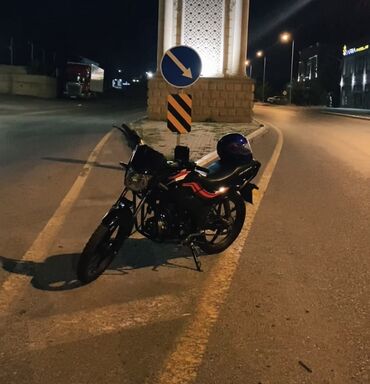 Aksesuarlar və tüninq: Şəhərdaxili və gündəlik istifadə üçün münasib yol motosikleti