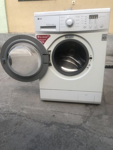 промышленная стиральная машина: Стиральная машина LG, Б/у, Автомат, До 5 кг, Полноразмерная