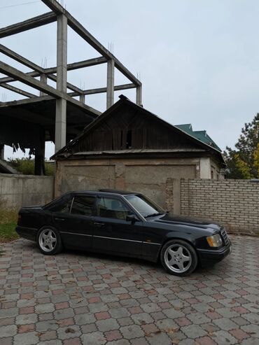 Диски: Литые Диски R 17 AMG, Комплект, отверстий - 5, Б/у