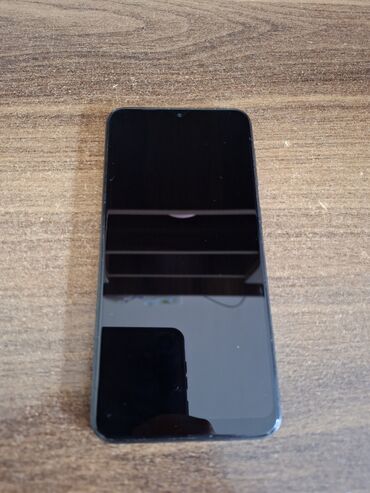 Samsung: Samsung Galaxy A10, rəng - Qara
