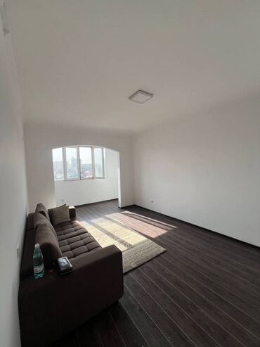 Продажа участков: 1 комната, 45 м², 106 серия улучшенная, 5 этаж