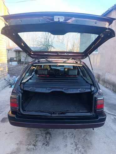 Volkswagen: Volkswagen Passat Variant: 1993 г., 1.8 л, Механика, Бензин, Универсал — 8