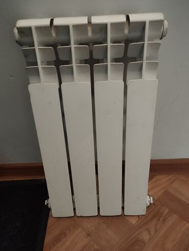 биметаллические радиаторы отопления цена бишкек: Продаю биметаллические радиаторы отличного состояния 4 секции