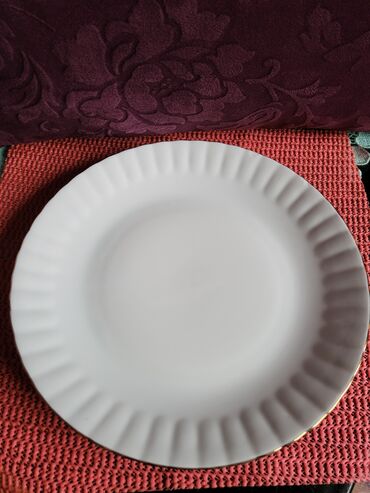 Kuhinjski setovi: Servis nov 80te.god. Poljska Chodziez porcelan za 6 osoba. Nezan — 16