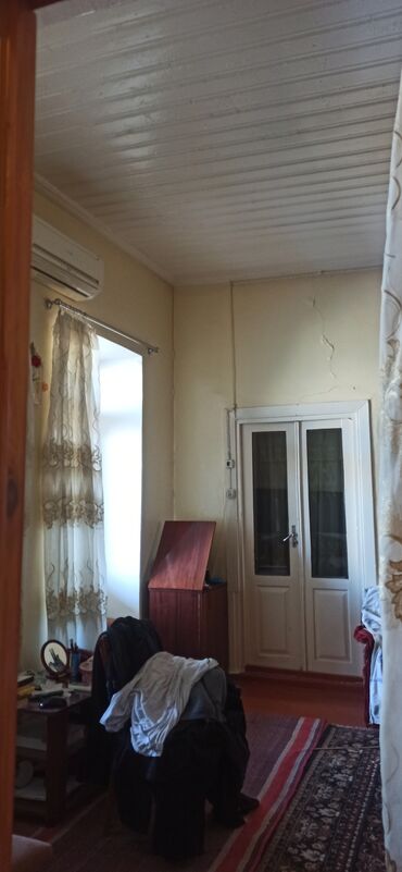 Həyət evləri və villaların satışı: 3 otaqlı, 200 kv. m, Kredit yoxdur, Təmirsiz -da lalafo.az — 11 Həyət evləri və villaların satışı: 3 otaqlı, 200 kv. m, Kredit yoxdur, Təmirsiz — 11