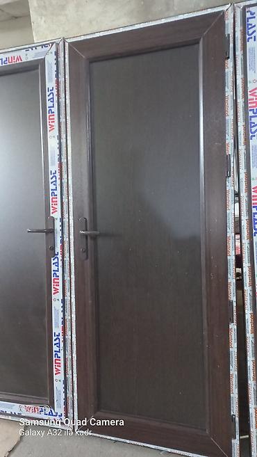 plastik bocka: Plastik rəngli̇ qapılar 80x200 sm. İstenilen razmərdən düzeltmek — 7