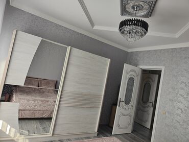 Günlük kirayə evlər: Gunluk kiraye verilir. Geniş həyət sahəsi və iki mərtəbəli müasir — 4