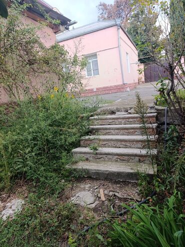 Həyət evləri və villaların satışı: 4 otaqlı, 11000 kv. m, Kredit yoxdur, Orta təmir — 3