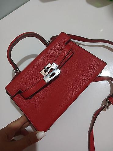 Çantalar: Qırmızı mini çiyin/əllük çantası - Material: toxumalı eko‑dəri (dəri — 1