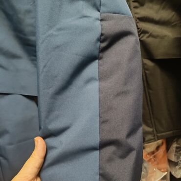 Куртки: Новинка! Куртка с капюшоном, подкладкой на флисе.Ткань — 6