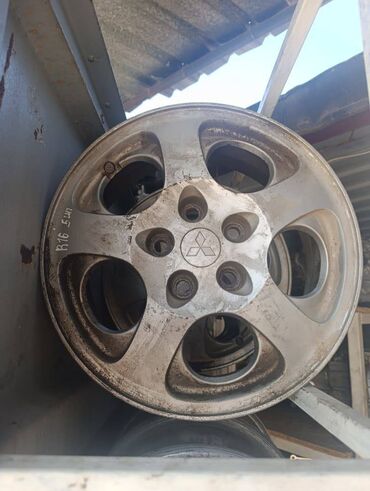 диск на форестер: Литые Диски R 16 Комплект, отверстий - 5, Б/у