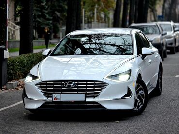 Hyundai: Hyundai Sonata: 2020 г., 2 л, Вариатор, Гибрид, Седан