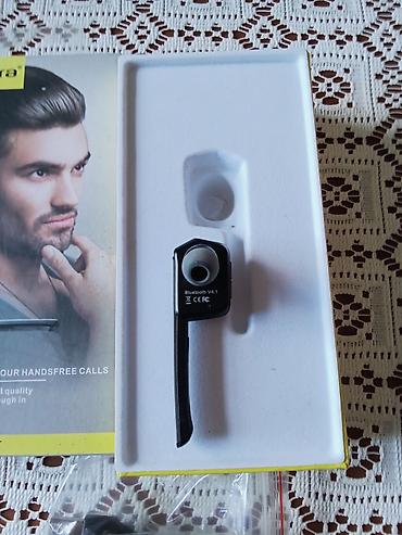 bluetooth наушники lg: Blutuz qulaqliq. Tam original məhsuldur. Həm zənglərə cavab vermək — 3