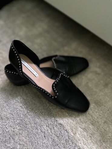 туфли новые женские: Туфли 39, цвет - Черный