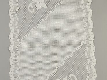 Tekstylia: Obrus 103 x 55, kolor - Biały, stan - Bardzo dobry